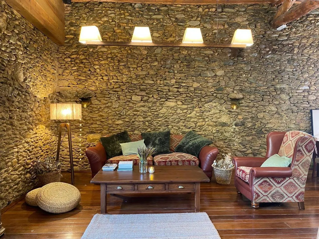 Fonda Dels Pics Hotel Escardacs